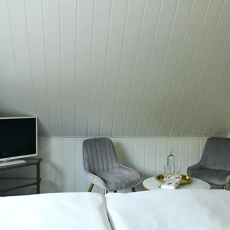 ゲストハウス Hotel-pension Am Fuchsberg 4*