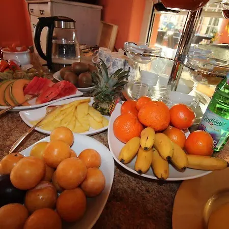 Hotel-pension Am Fuchsberg ゲストハウス 4*